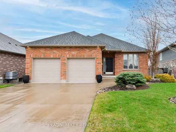 56 Cassie Cres, Strathroy Caradoc, ON N7G 4E2