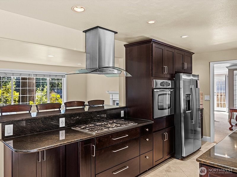 2nd image of 10610 NE 190th Street