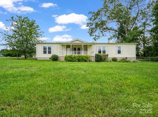 355 Staton Rd, Flat Rock, NC 28731