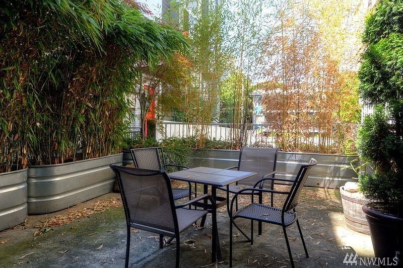 Exclusive Outdoor Patio