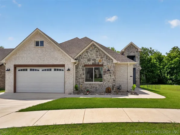 12902 S 20th Pl E, Jenks, OK 74037