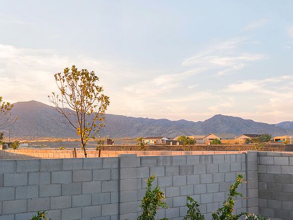 SAMPLE BACK YARD