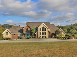 3502 Clubhouse Rd, Somerset, KY 42503