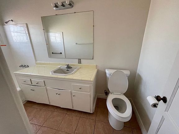 5th image of 790 Saint Louis Ave #794