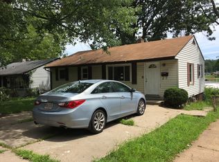 10098 Castle Dr, Saint Louis, MO 63136