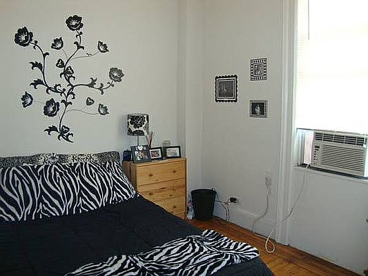 5th image of 509 Cathedral Pkwy #11LM