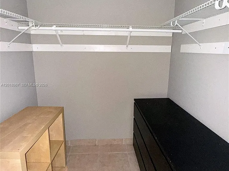 2025 NE 164th St #810 — Photo 14