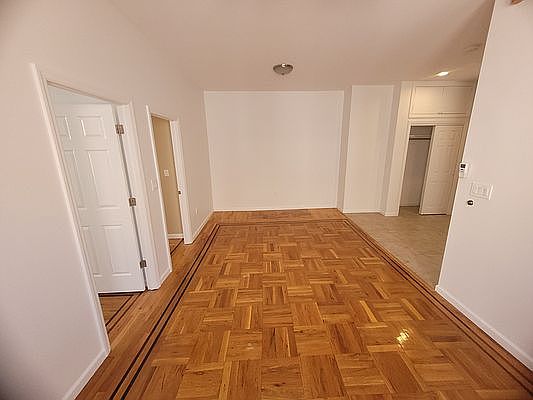 5th image of 25-17 24th Ave #6