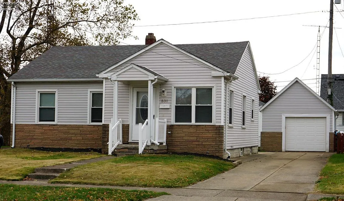 531 Pierce St photo 1