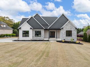 972 Nantahala Dr, Chesnee, SC 29323