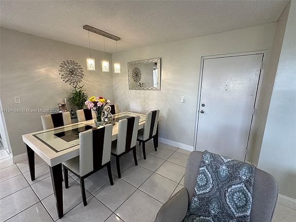 5th image of 9410 W Flagler St APT 410