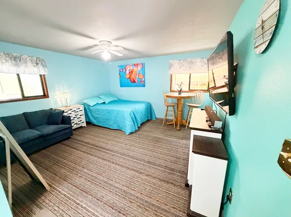 (undisclosed Address), Ocean Park, WA 98640