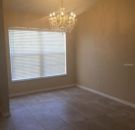 5th image of 12119 Woodglen Cir