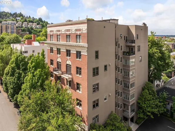 2141 NW Davis St APT 301, Portland, OR 97210