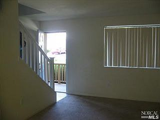 2nd image of 606 Daniels Ave