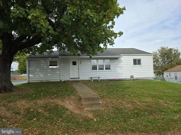 2380 S 3rd St, Harrisburg, PA 17113