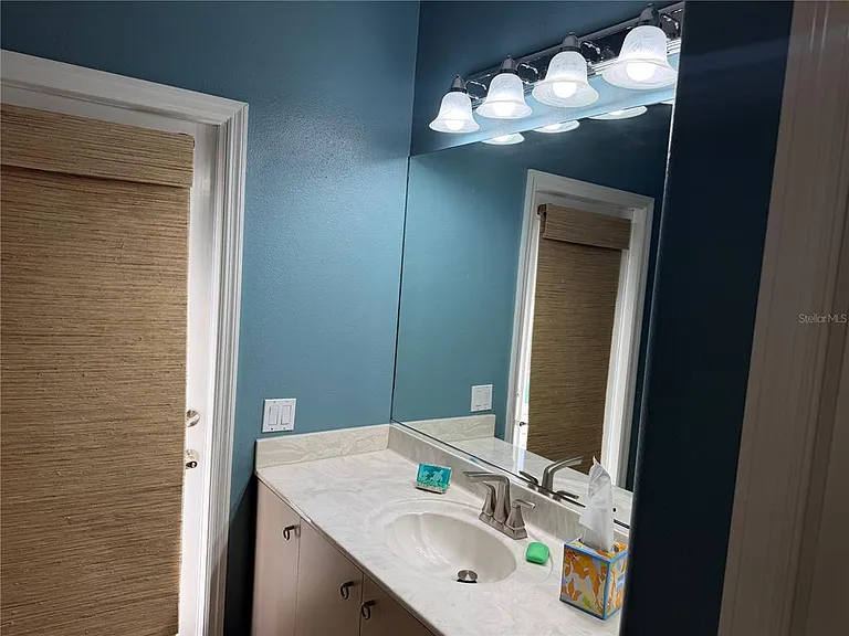 4823 Carrington Cir — Photo 42