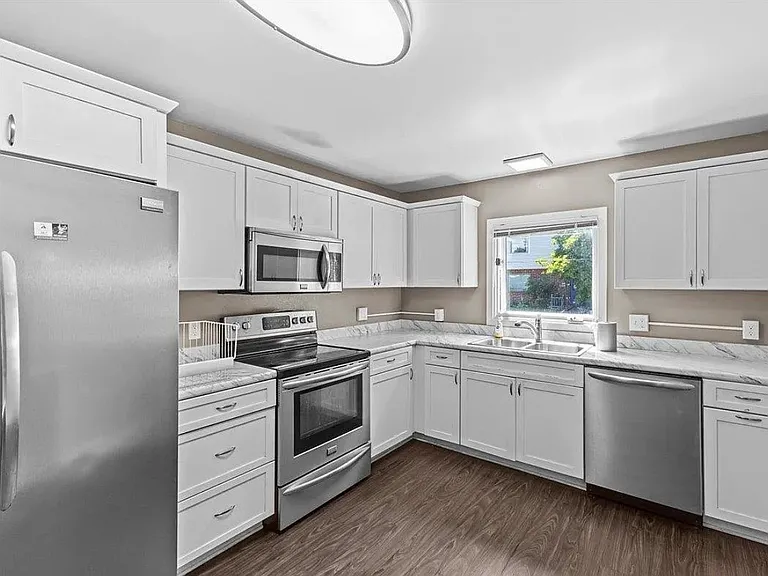 50 Fletcher Pl — Photo 4