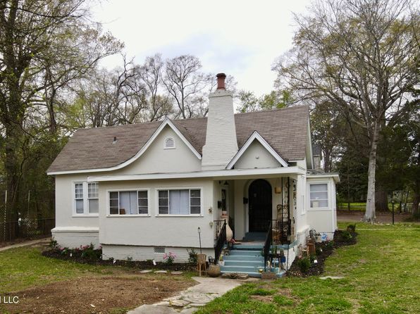 3923 N State St, Jackson, MS 39206