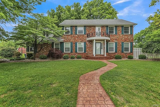 1st image of 125 Red Bud Dr