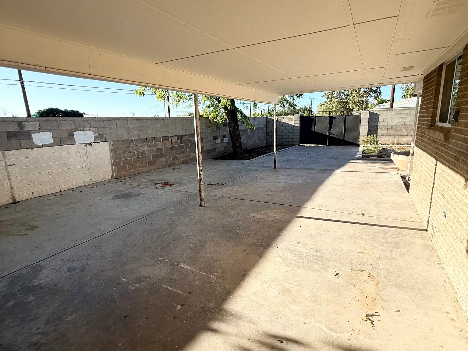 3 bed, 1901 sqft, $1,700 — Photo 2