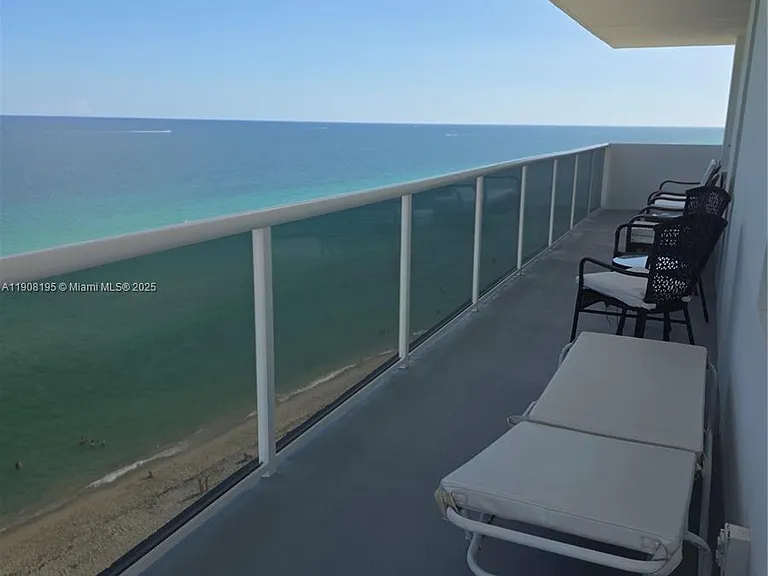 3725 S Ocean Dr #1401 — Photo 34