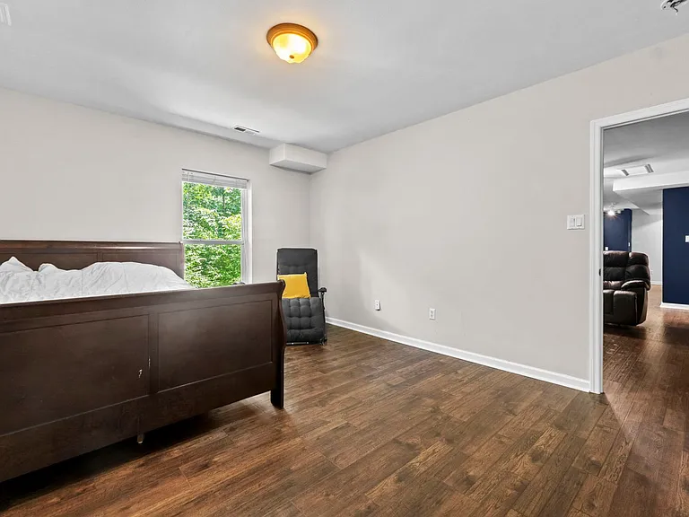 16611 Highland Summit Dr — Photo 13