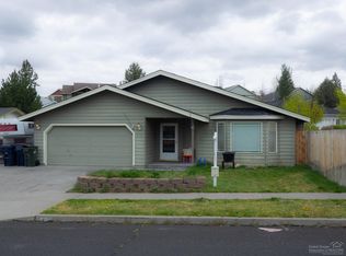 3130 NE Weeping Willow Dr, Bend, OR 97701