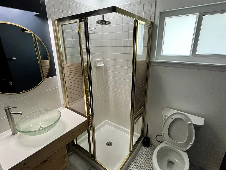 1345 45th Ave — Photo 19