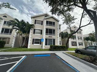 2841 N Oakland Forest Dr APT 205, Fort Lauderdale, FL 33309