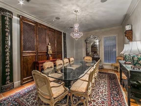 3rd image of 52 Briar Hollow Ln