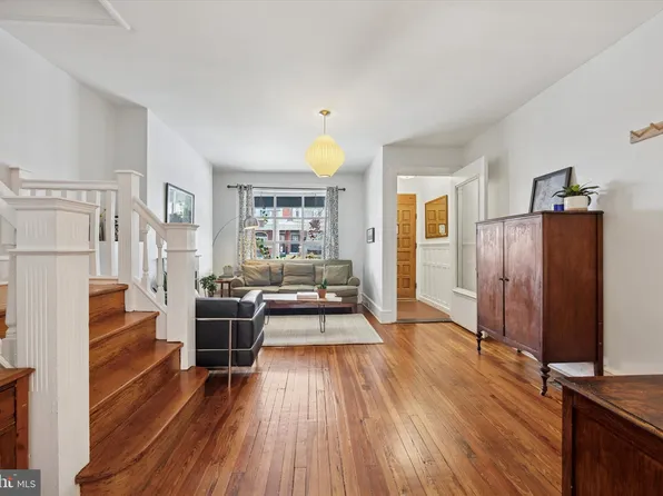 710 S 55th St, Philadelphia, PA 19143