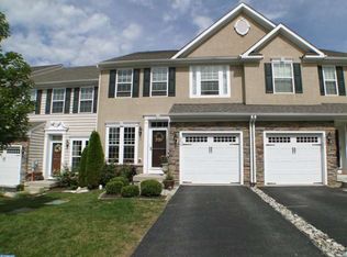 255 Tall Trees Cir, Downingtown, PA 19335