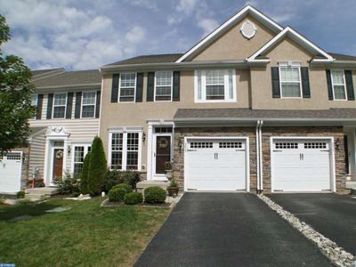 255 Tall Trees Cir, Downingtown, PA, 19335