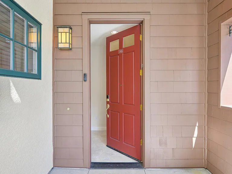 435 Sheridan Ave #201 — Photo 6