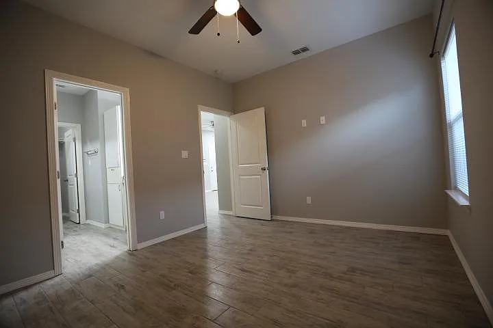 1404 W Heritage Dr #2 — Photo 13