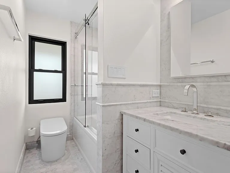 350 Firehouse Ct — Photo 26