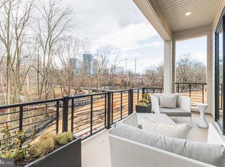 11599 Patriotic Ln, Reston, VA 20190