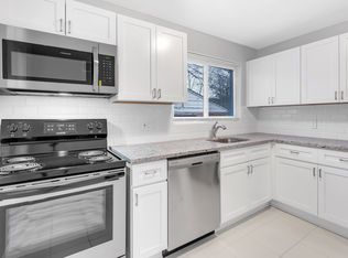 520 N Garfield St APT 3, Arlington, VA 22201