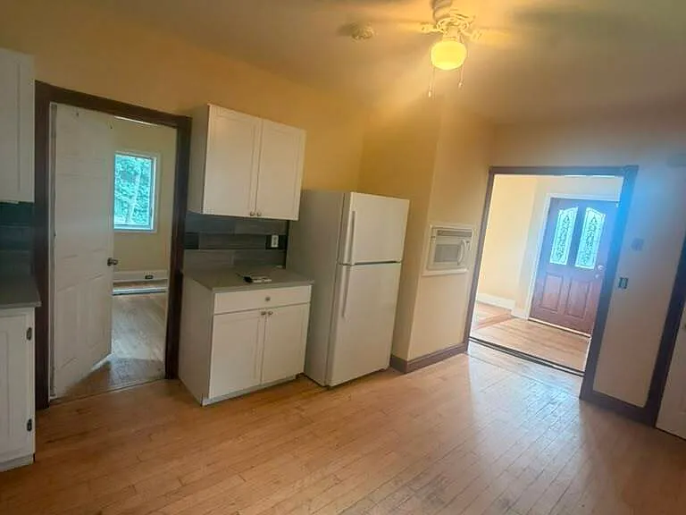 16 Terrace Ave — Photo 16