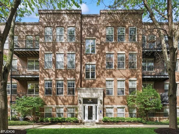 303 W Scott St APT 402