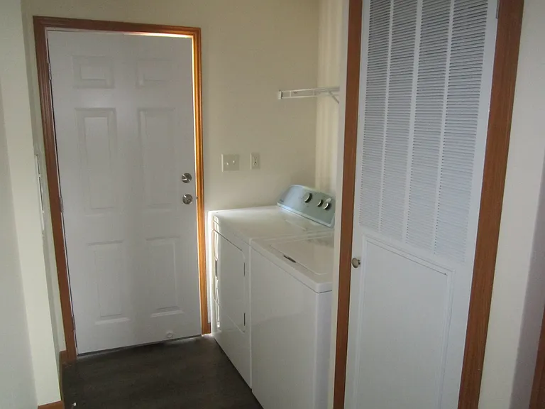 Willowbrook Place — Photo 42