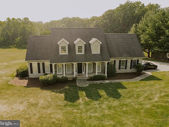2nd image of 144 Wye Knot Rd