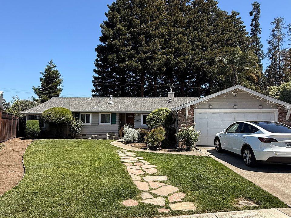 1st image of 2442 Villa Nueva Way
