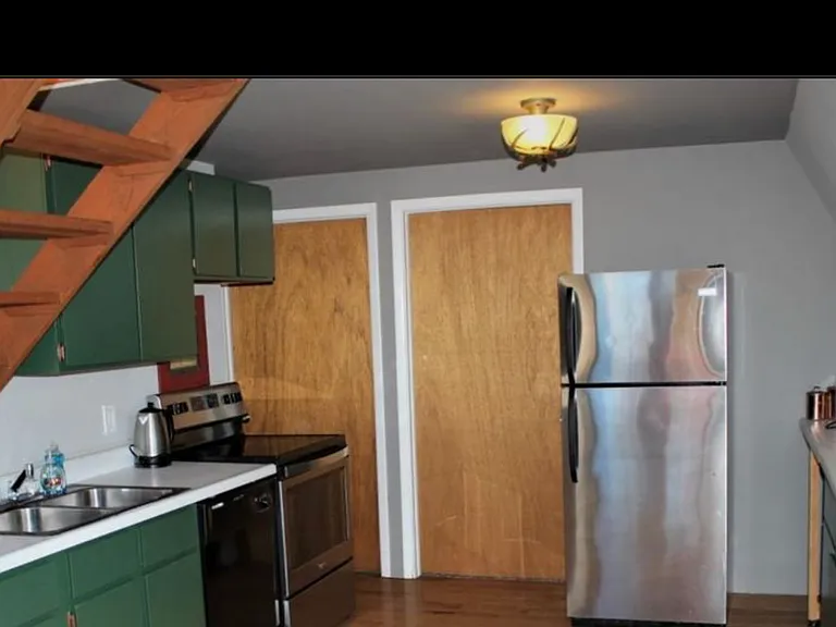510 Drunk Horse Ln — Photo 7