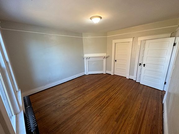 4th image of 9 Vista Ave #9