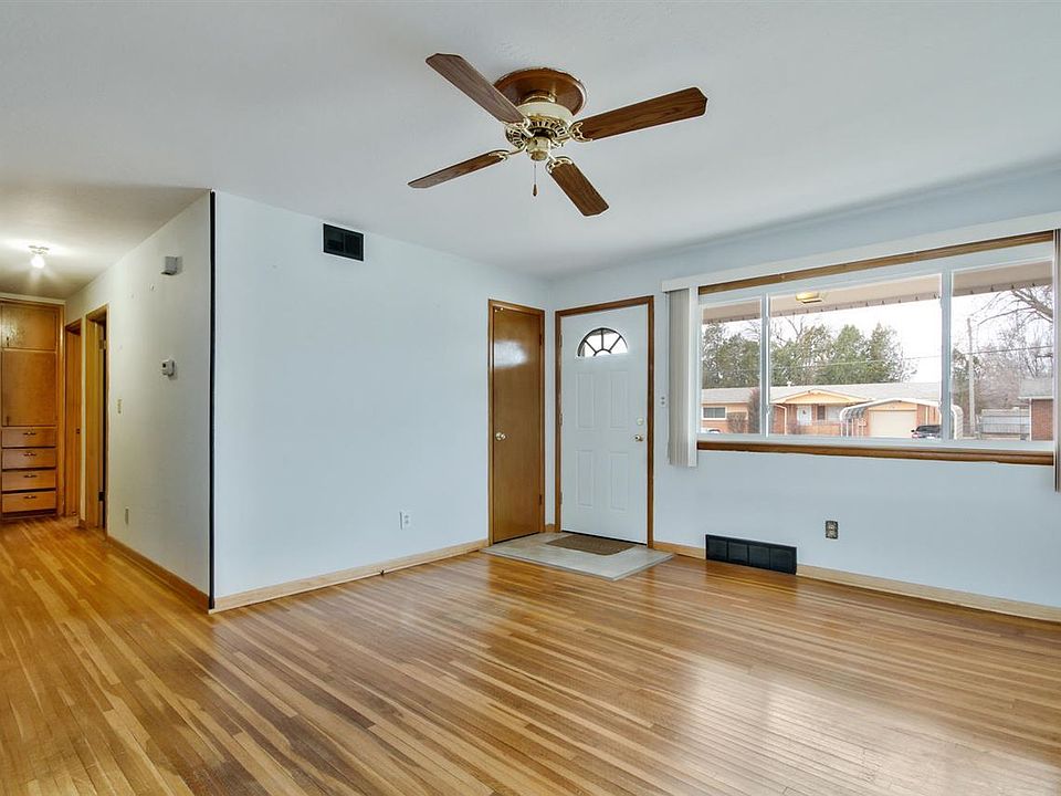 1st image of 2734 S Martinson Ave