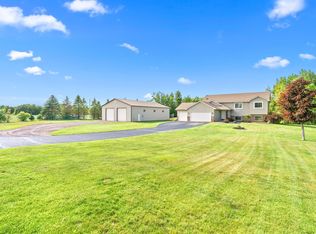 34215 Grange Cir, Stacy, MN 55079
