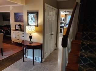 2 Woodshaw Rd, Newark, DE 19711