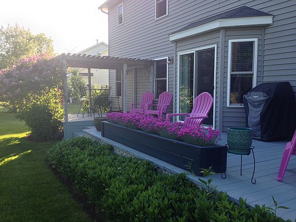 4th image of 47 Bedfordshire Dr